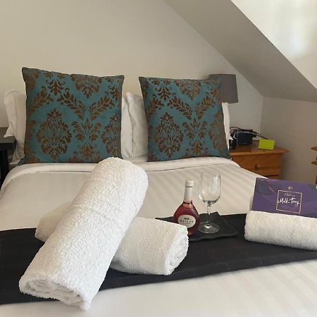 Sw16 Norbury Guesthouse Londra Esterno foto