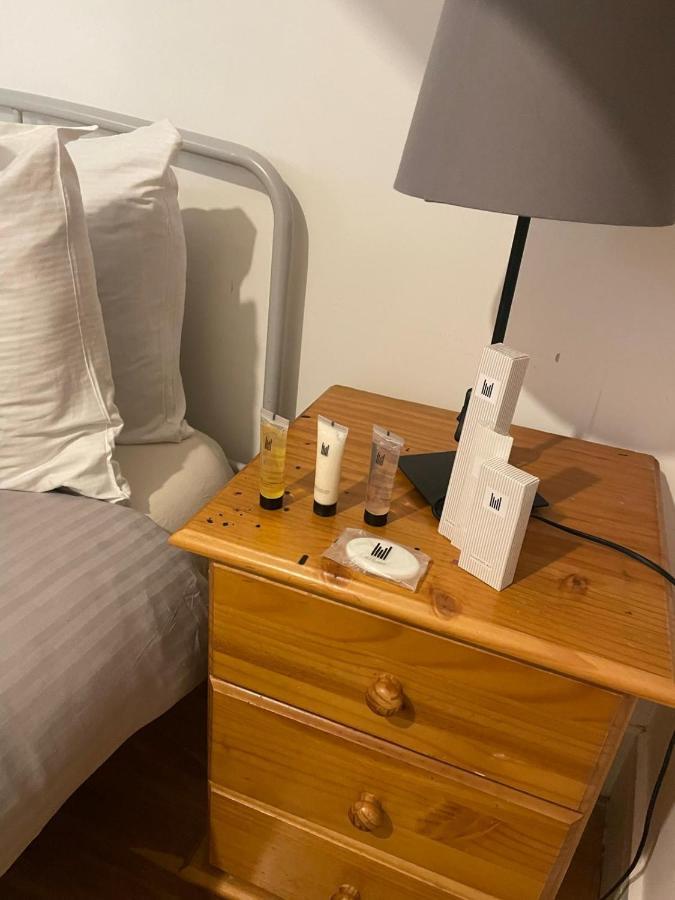 Sw16 Norbury Guesthouse Londra Esterno foto